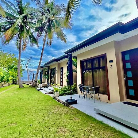 Southseas Beach Resort And Dive Center Santander Ngoại thất bức ảnh