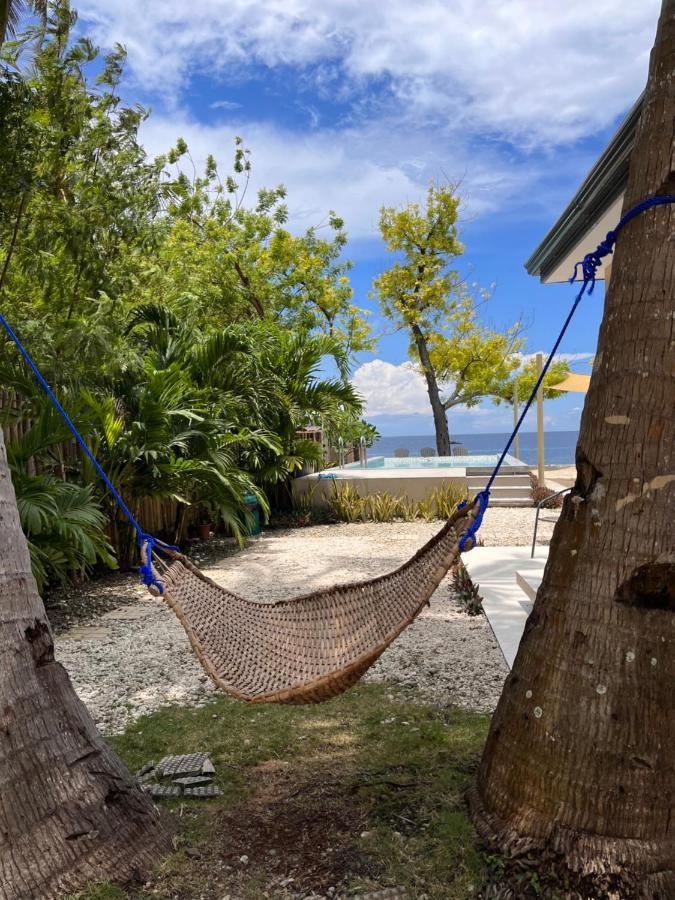 Southseas Beach Resort And Dive Center Santander Ngoại thất bức ảnh