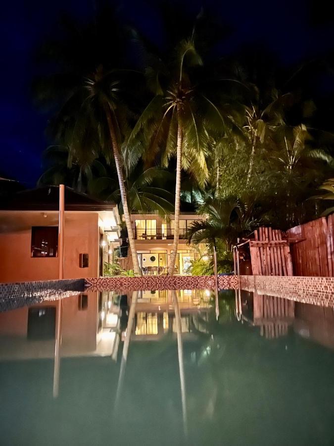 Southseas Beach Resort And Dive Center Santander Ngoại thất bức ảnh
