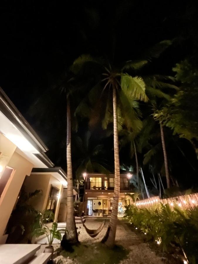 Southseas Beach Resort And Dive Center Santander Ngoại thất bức ảnh